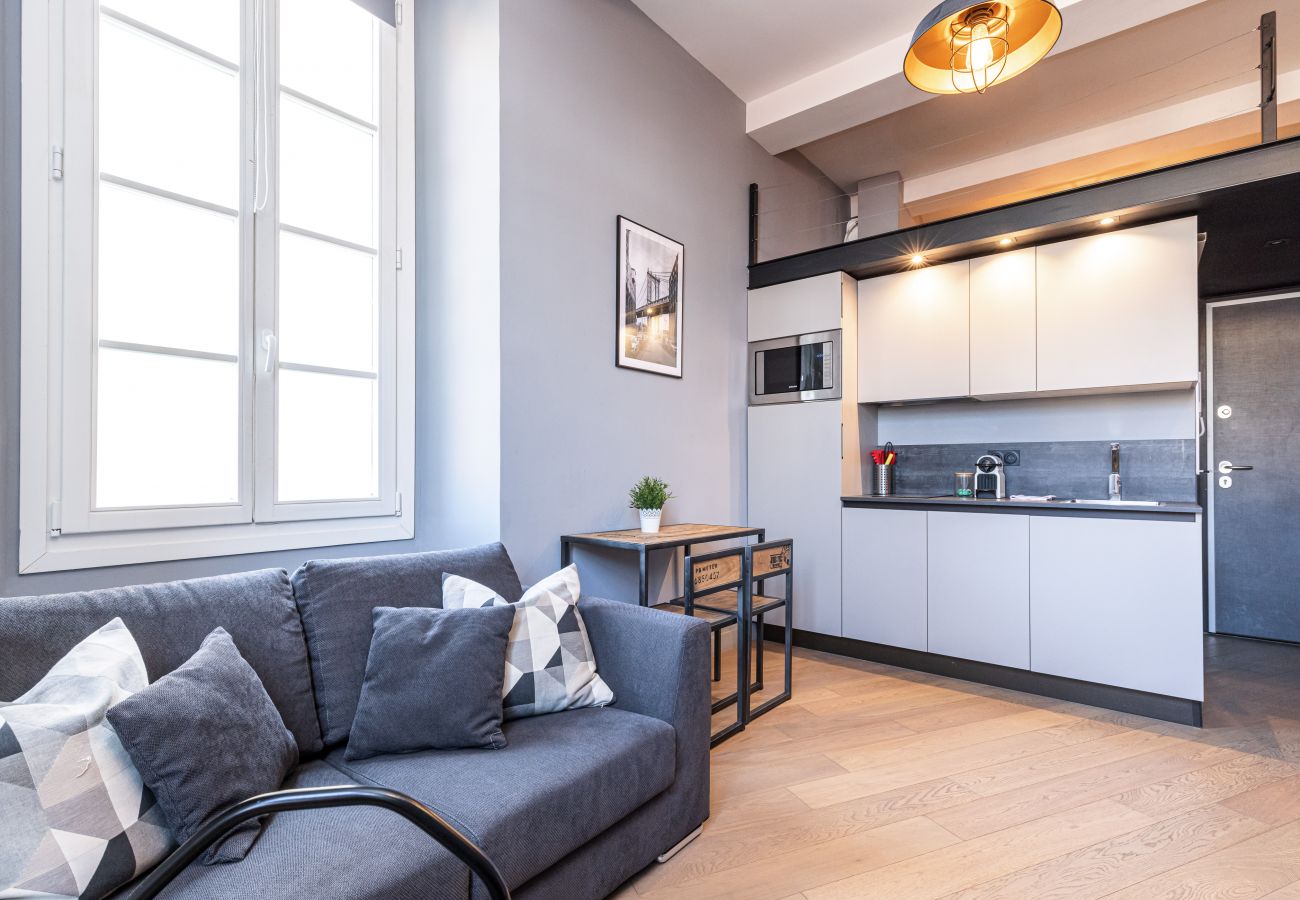 Studio in Nice - Magnifique Studio Mezzanine - Port de Nice Studio in Nice - Magnifique Studio Mezzanine - Port de Nice