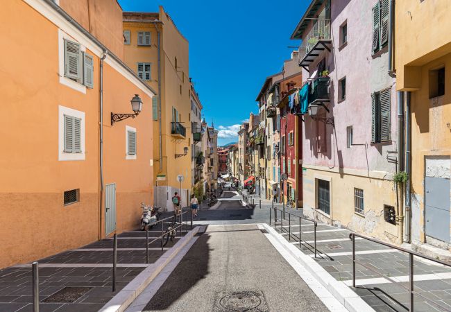 Apartment in Nice - Stylish in Old Town - 1 bedroom - 300m from the sea Apartment in Nice - Stylish in Old Town - 1 bedroom - 300m from the sea