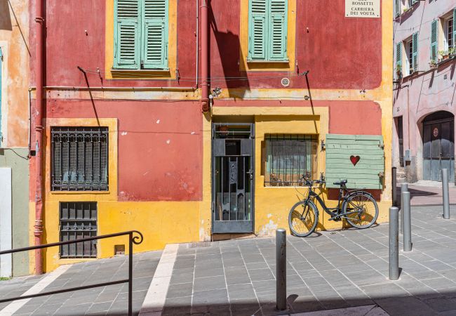 Apartment in Nice - Stylish in Old Town - 1 bedroom - 300m from the sea Apartment in Nice - Stylish in Old Town - 1 bedroom - 300m from the sea