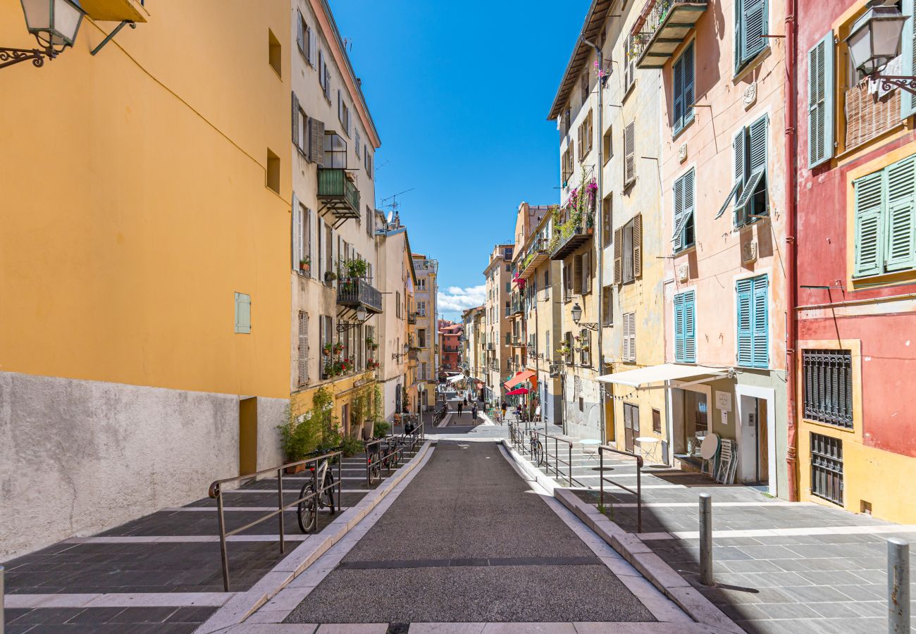 Apartment in Nice - Stylish in Old Town - 1 bedroom - 300m from the sea Apartment in Nice - Stylish in Old Town - 1 bedroom - 300m from the sea