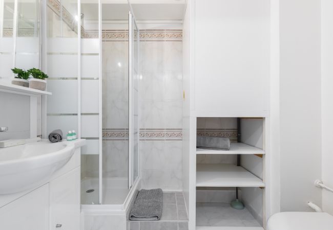 Studio in Nice - Beautiful Studio - balcony - air-conditioned Studio in Nice - Beautiful Studio - balcony - air-conditioned