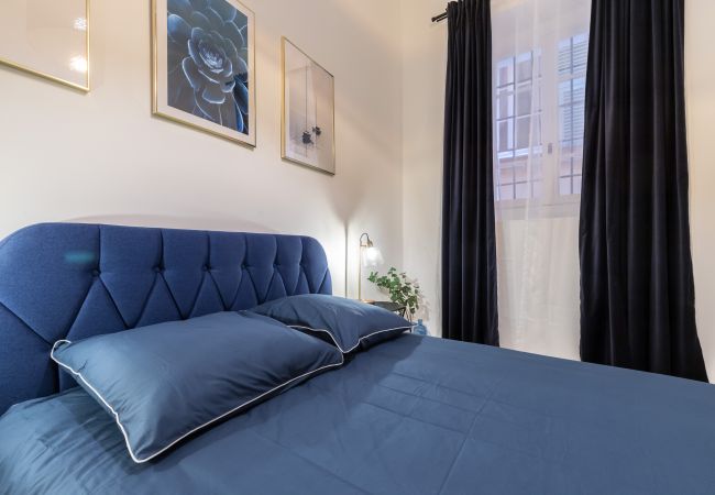Apartment in Nice - Old City - beautiful 2 bedrooms - A/C Apartment in Nice - Old City - beautiful 2 bedrooms - A/C