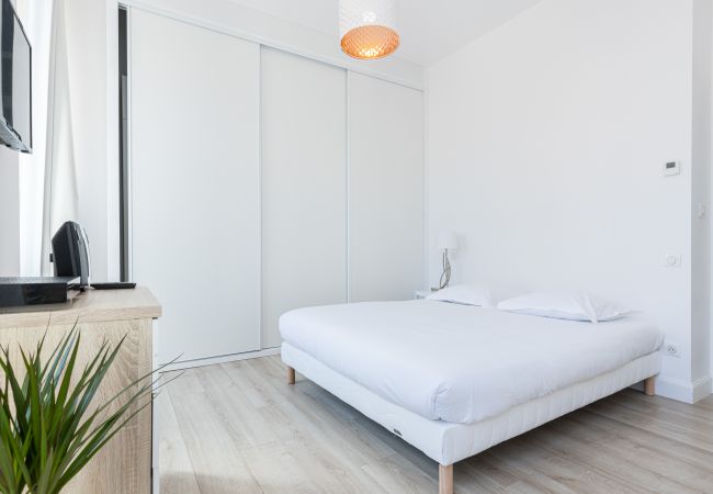 Apartment in Nice - 2BR - Hyper Centre - Air conditioning - Balcony Apartment in Nice - 2BR - Hyper Centre - Air conditioning - Balcony