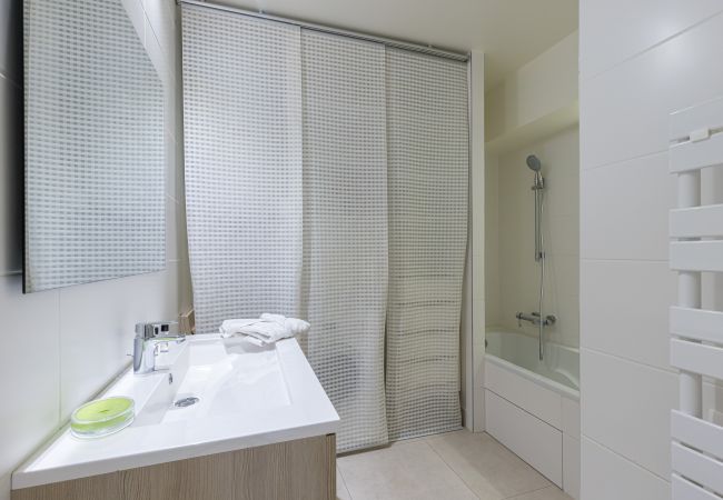 Apartment in Nice - 2BR - Hyper Centre - Air conditioning - Balcony Apartment in Nice - 2BR - Hyper Centre - Air conditioning - Balcony