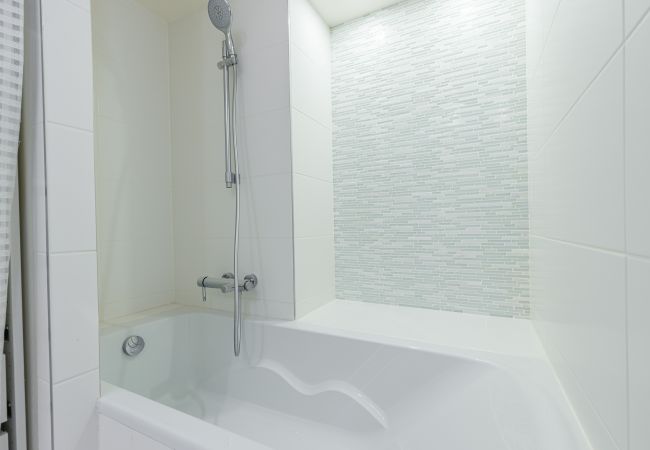Apartment in Nice - 2BR - Hyper Centre - Air conditioning - Balcony Apartment in Nice - 2BR - Hyper Centre - Air conditioning - Balcony