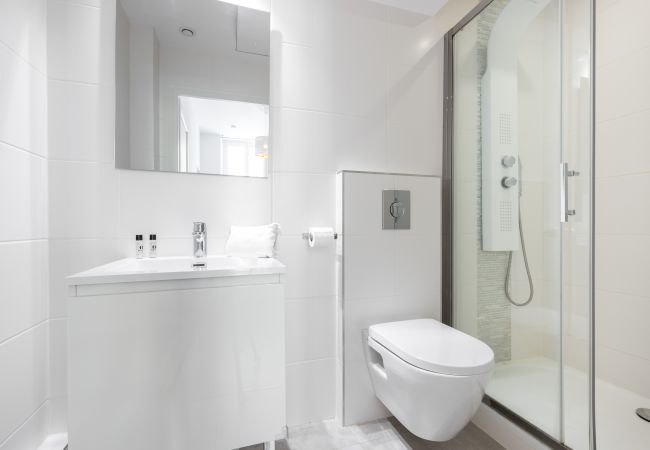 Apartment in Nice - 2BR - Hyper Centre - Air conditioning - Balcony Apartment in Nice - 2BR - Hyper Centre - Air conditioning - Balcony