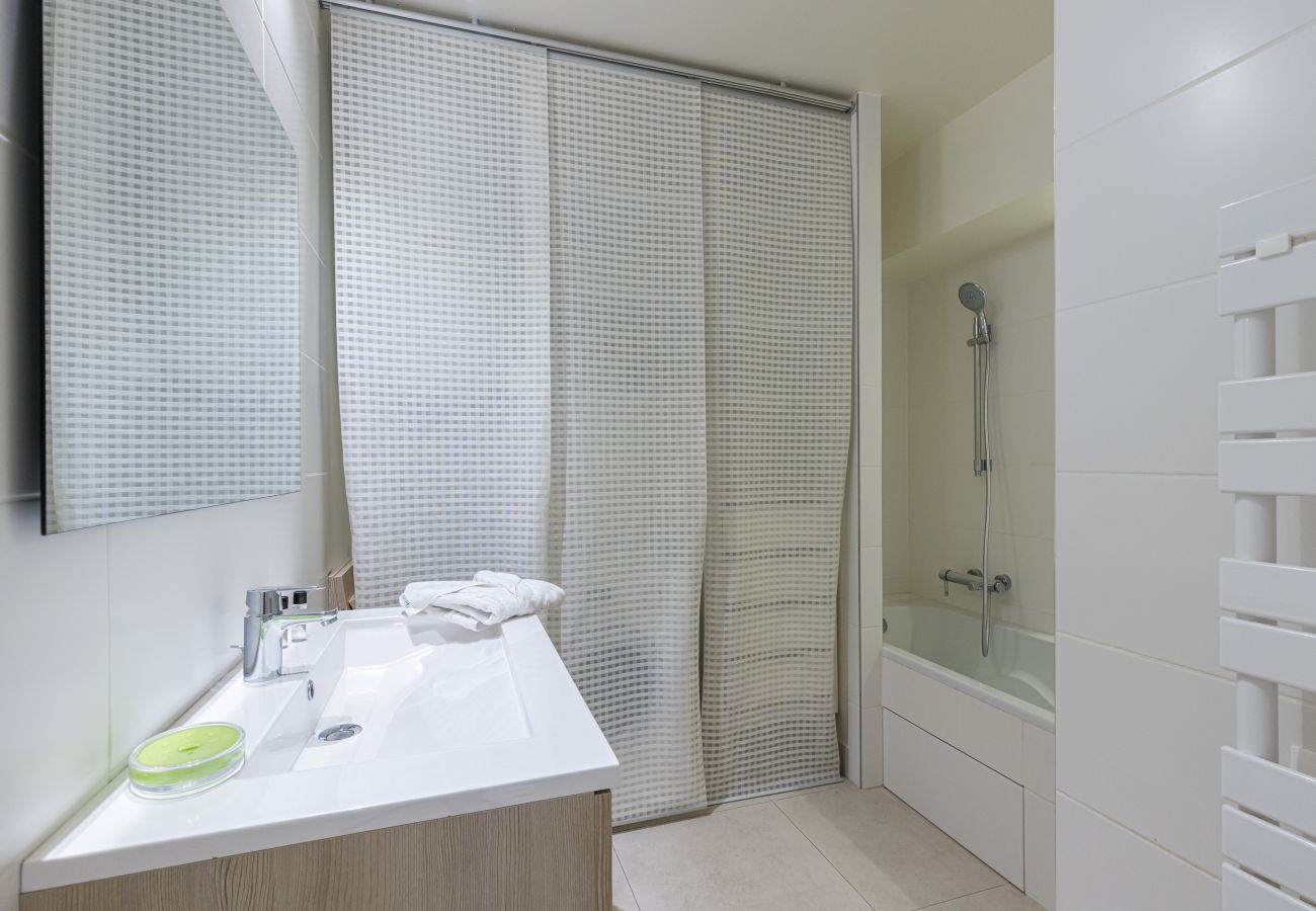 Apartment in Nice - 2BR - Hyper Centre - Air conditioning - Balcony Apartment in Nice - 2BR - Hyper Centre - Air conditioning - Balcony