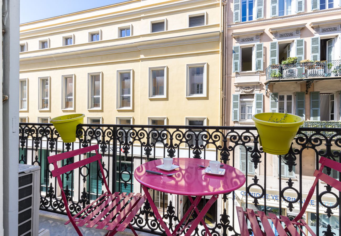 Apartment in Nice - 2BR - Hyper Centre - Air conditioning - Balcony Apartment in Nice - 2BR - Hyper Centre - Air conditioning - Balcony