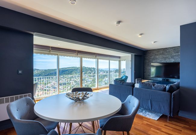 Apartment in Villefranche-sur-Mer - Roof Terrace - Panoramic Sea View - Jaccuzzi Apartment in Villefranche-sur-Mer - Roof Terrace - Panoramic Sea View - Jaccuzzi