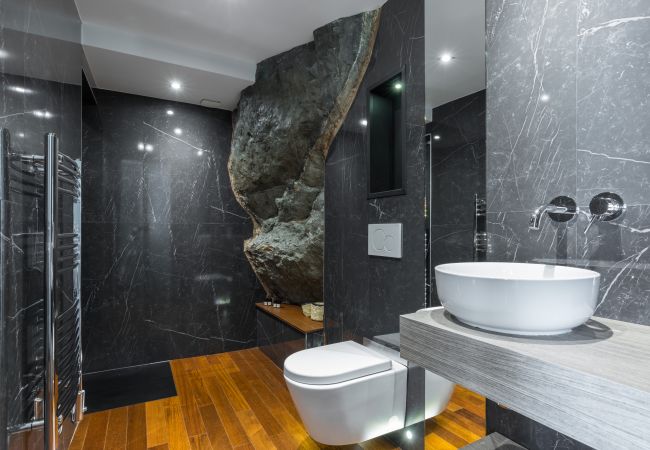 Apartment in Villefranche-sur-Mer - Roof Terrace - Panoramic Sea View - Jaccuzzi Apartment in Villefranche-sur-Mer - Roof Terrace - Panoramic Sea View - Jaccuzzi