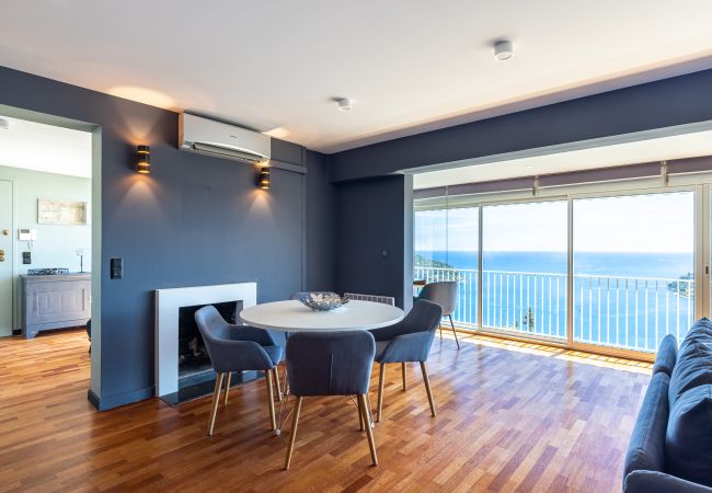 Apartment in Villefranche-sur-Mer - Roof Terrace - Panoramic Sea View - Jaccuzzi Apartment in Villefranche-sur-Mer - Roof Terrace - Panoramic Sea View - Jaccuzzi