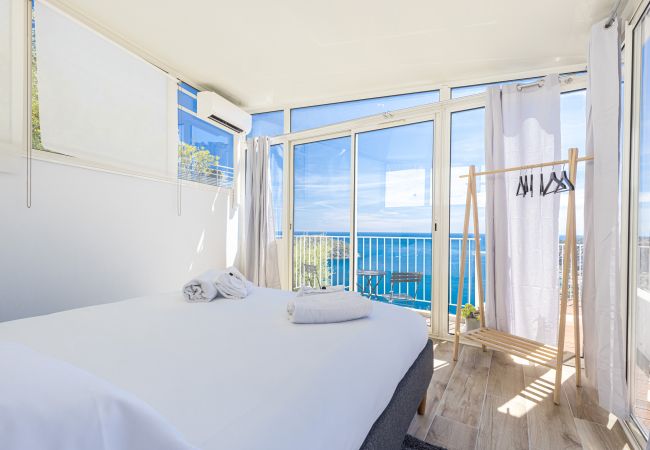 Apartment in Villefranche-sur-Mer - Roof Terrace - Panoramic Sea View - Jaccuzzi Apartment in Villefranche-sur-Mer - Roof Terrace - Panoramic Sea View - Jaccuzzi