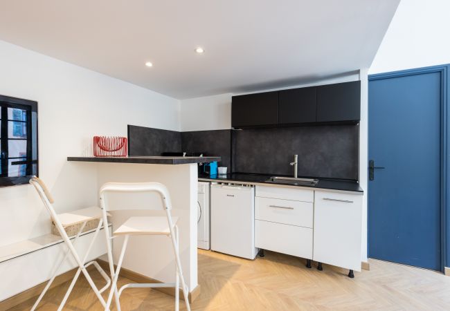 Apartment in Nice - Studio Mezzanine - Port - Cosy Apartment in Nice - Studio Mezzanine - Port - Cosy