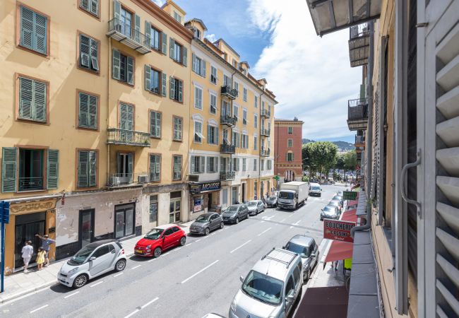 Apartment in Nice - Studio Mezzanine - Port - Cosy Apartment in Nice - Studio Mezzanine - Port - Cosy