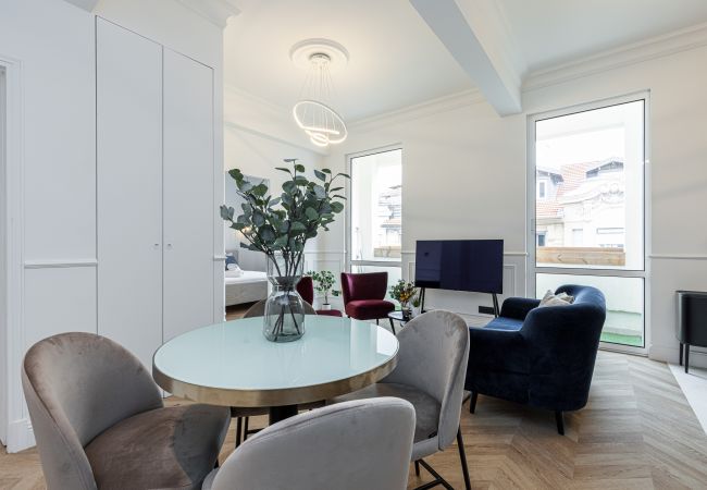Apartment in Nice - Beautiful 2 bedrooms - Promenade des Anglais - Luxury Apartment in Nice - Beautiful 2 bedrooms - Promenade des Anglais - Luxury