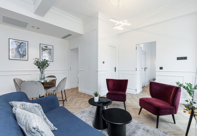 Apartment in Nice - Beautiful 2 bedrooms - Promenade des Anglais - Luxury Apartment in Nice - Beautiful 2 bedrooms - Promenade des Anglais - Luxury