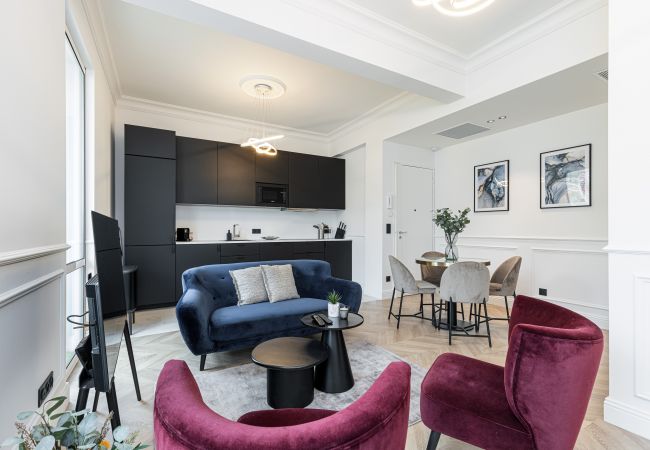Apartment in Nice - Beautiful 2 bedrooms - Promenade des Anglais - Luxury Apartment in Nice - Beautiful 2 bedrooms - Promenade des Anglais - Luxury