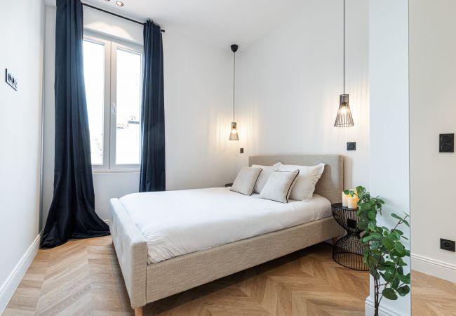 Apartment in Nice - Beautiful 2 bedrooms - Promenade des Anglais - Luxury Apartment in Nice - Beautiful 2 bedrooms - Promenade des Anglais - Luxury