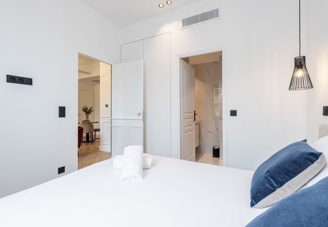 Apartment in Nice - Beautiful 2 bedrooms - Promenade des Anglais - Luxury Apartment in Nice - Beautiful 2 bedrooms - Promenade des Anglais - Luxury