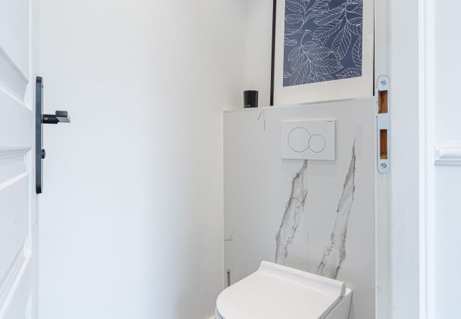 Apartment in Nice - Beautiful 2 bedrooms - Promenade des Anglais - Luxury Apartment in Nice - Beautiful 2 bedrooms - Promenade des Anglais - Luxury