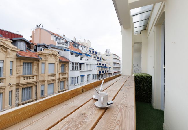 Apartment in Nice - Beautiful 2 bedrooms - Promenade des Anglais - Luxury Apartment in Nice - Beautiful 2 bedrooms - Promenade des Anglais - Luxury