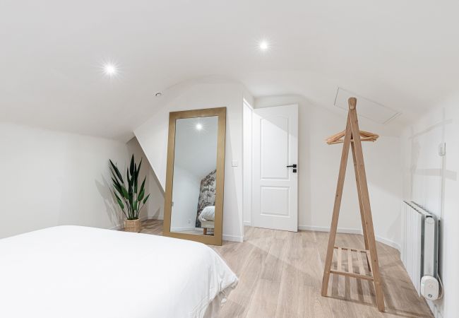 Apartment in Nice - Loft in the heart of Old City - 2 bedrooms - A/C Apartment in Nice - Loft in the heart of Old City - 2 bedrooms - A/C
