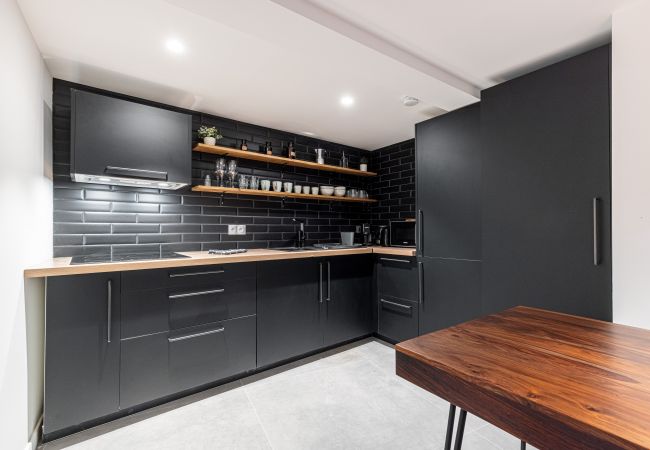 Apartment in Nice - Loft in the heart of Old City - 2 bedrooms - A/C Apartment in Nice - Loft in the heart of Old City - 2 bedrooms - A/C