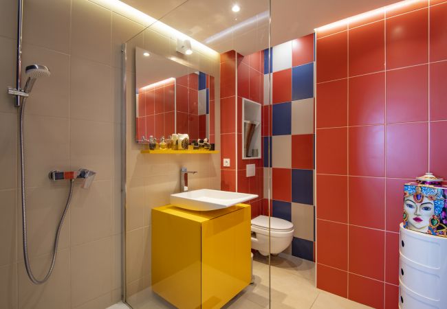 Apartment in Nice - Magnificent 2-room apartment with sea view - Promenade des Anglais Apartment in Nice - Magnificent 2-room apartment with sea view - Promenade des Anglais