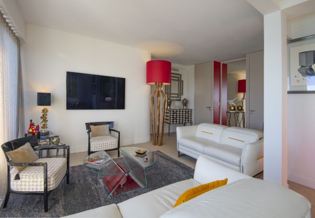 Apartment in Nice - Magnificent 2-room apartment with sea view - Promenade des Anglais Apartment in Nice - Magnificent 2-room apartment with sea view - Promenade des Anglais