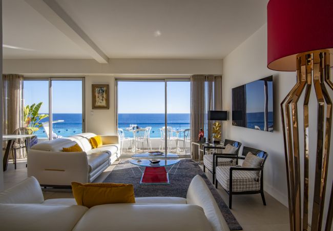 Apartment in Nice - Magnificent 2-room apartment with sea view - Promenade des Anglais Apartment in Nice - Magnificent 2-room apartment with sea view - Promenade des Anglais
