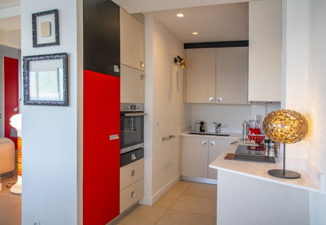 Apartment in Nice - Magnificent 2-room apartment with sea view - Promenade des Anglais Apartment in Nice - Magnificent 2-room apartment with sea view - Promenade des Anglais