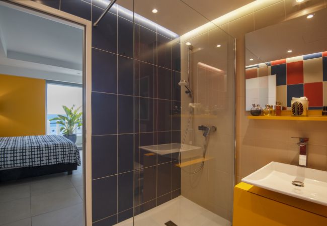 Apartment in Nice - Magnificent 2-room apartment with sea view - Promenade des Anglais Apartment in Nice - Magnificent 2-room apartment with sea view - Promenade des Anglais