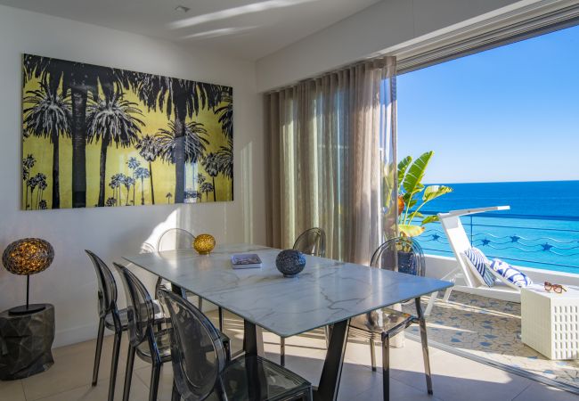 Apartment in Nice - Magnificent 2-room apartment with sea view - Promenade des Anglais Apartment in Nice - Magnificent 2-room apartment with sea view - Promenade des Anglais