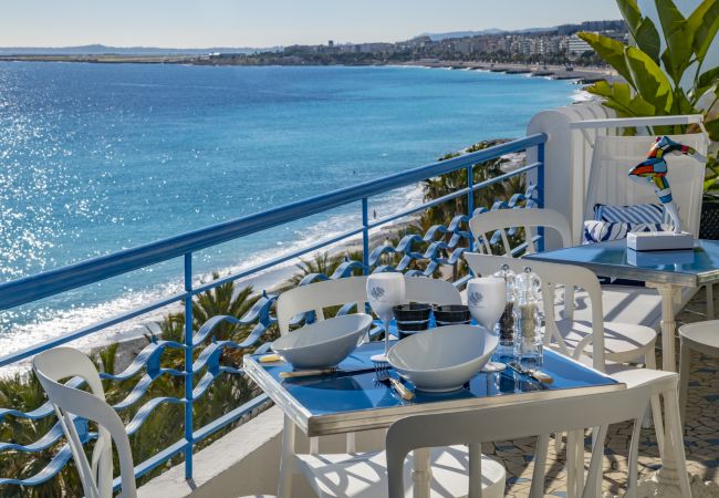 Apartment in Nice - Magnificent 2-room apartment with sea view - Promenade des Anglais Apartment in Nice - Magnificent 2-room apartment with sea view - Promenade des Anglais