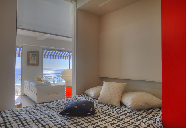 Apartment in Nice - Magnificent 2-room apartment with sea view - Promenade des Anglais Apartment in Nice - Magnificent 2-room apartment with sea view - Promenade des Anglais