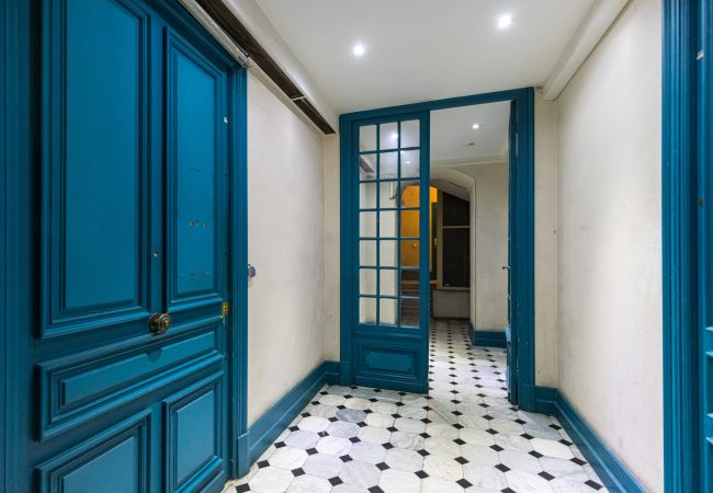 Apartment in Nice - Beautiful 3-room apartment in the heart of the Old Town Apartment in Nice - Beautiful 3-room apartment in the heart of the Old Town