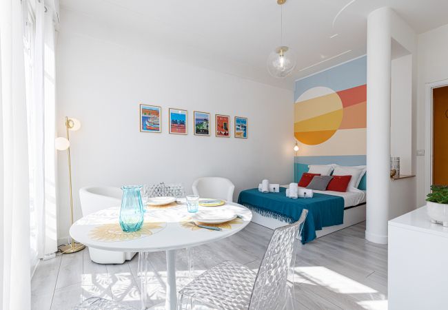 Studio in Nice -  Magnificent Art Deco Studio - City center Studio in Nice -  Magnificent Art Deco Studio - City center