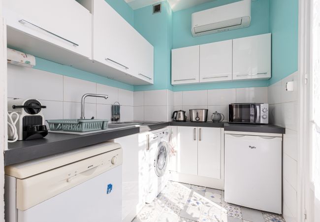 Studio in Nice -  Magnificent Art Deco Studio - City center Studio in Nice -  Magnificent Art Deco Studio - City center
