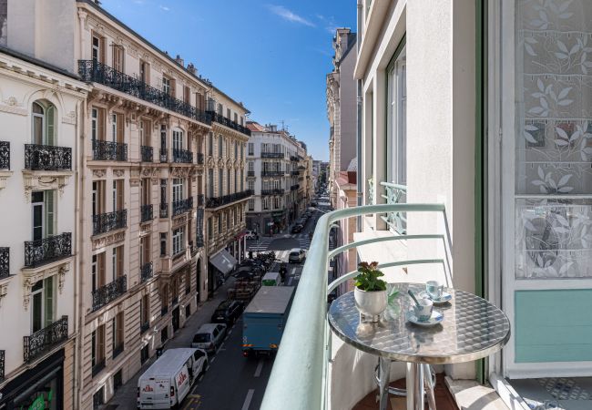 Studio in Nice -  Magnificent Art Deco Studio - City center Studio in Nice -  Magnificent Art Deco Studio - City center