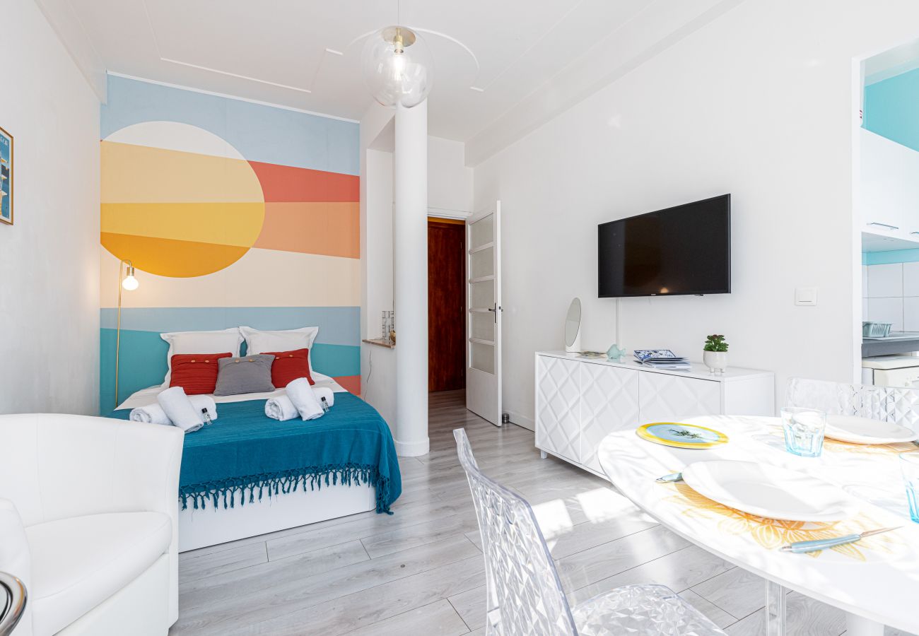 Studio in Nice -  Magnificent Art Deco Studio - City center Studio in Nice -  Magnificent Art Deco Studio - City center