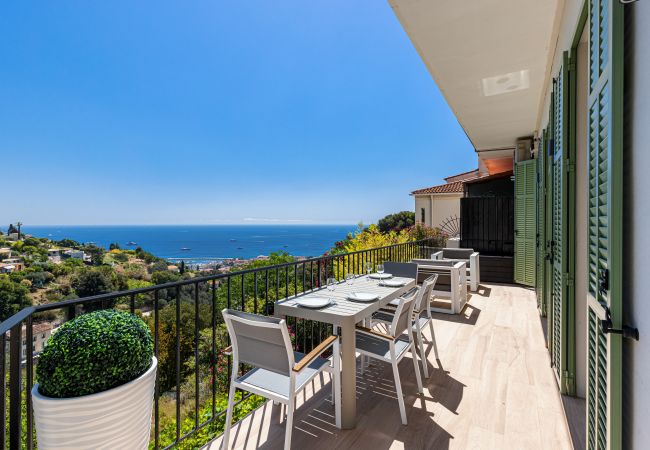Apartment in Villefranche-sur-Mer - Beautiful 2 bedrooms - Terrace - Sea view - A/C Apartment in Villefranche-sur-Mer - Beautiful 2 bedrooms - Terrace - Sea view - A/C