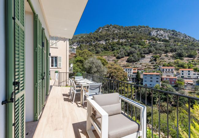 Apartment in Villefranche-sur-Mer - Beautiful 2 bedrooms - Terrace - Sea view - A/C Apartment in Villefranche-sur-Mer - Beautiful 2 bedrooms - Terrace - Sea view - A/C