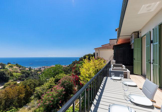 Apartment in Villefranche-sur-Mer - Beautiful 2 bedrooms - Terrace - Sea view - A/C Apartment in Villefranche-sur-Mer - Beautiful 2 bedrooms - Terrace - Sea view - A/C