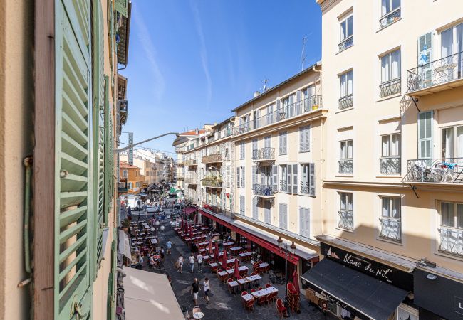 Apartment in Nice - Superb 2 bedrooms - Pedestrian zone - A/C Apartment in Nice - Superb 2 bedrooms - Pedestrian zone - A/C