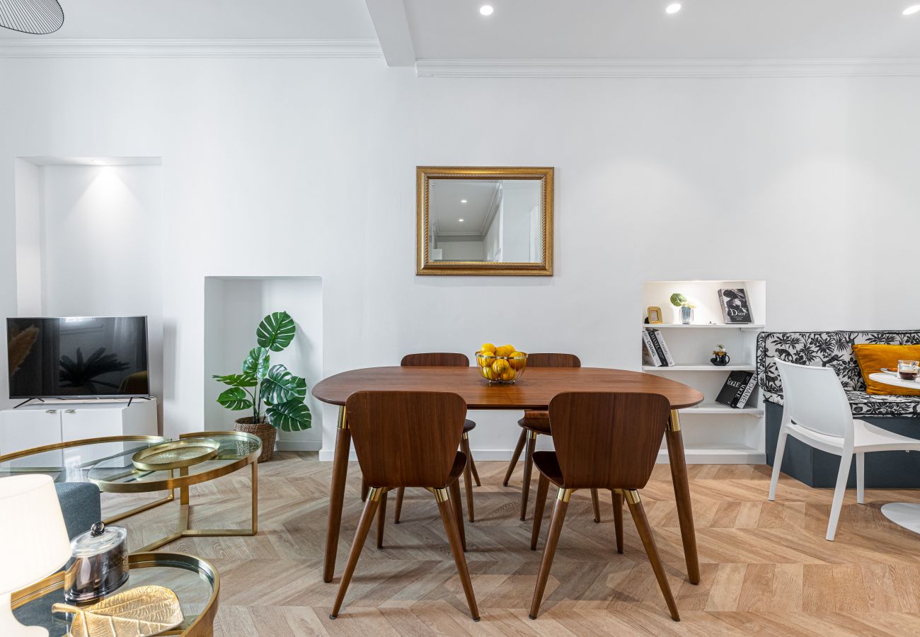 Apartment in Nice - Superb 2 bedrooms - Pedestrian zone - A/C