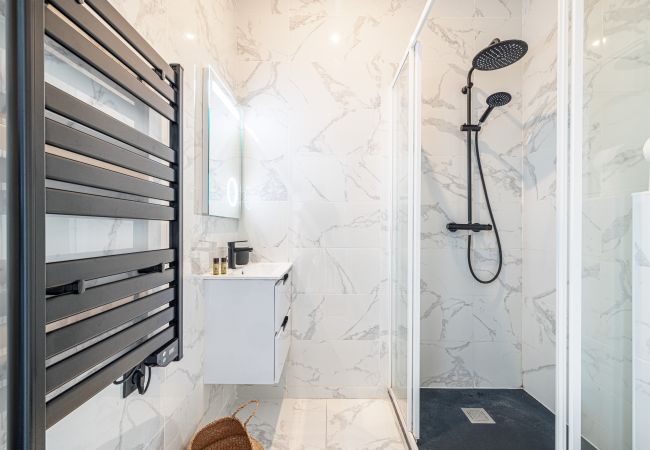 Studio in Nice - Modern & renovated studio - A/C - 300m Jean Médecin  Studio in Nice - Modern & renovated studio - A/C - 300m Jean Médecin