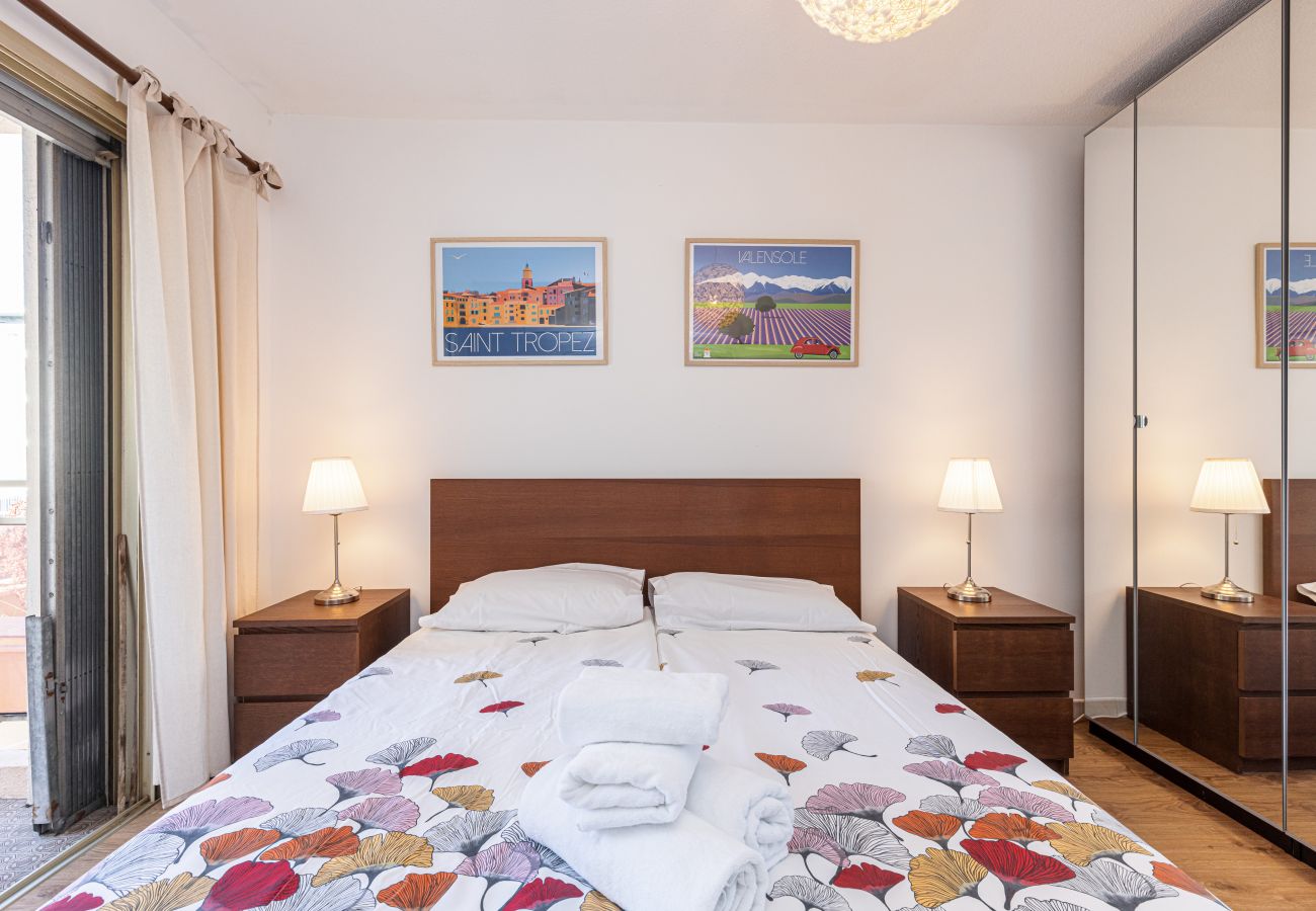 Apartment in Saint-Laurent-du-Var - Large 3p for families - 300m from the sea - A/C Apartment in Saint-Laurent-du-Var - Large 3p for families - 300m from the sea - A/C