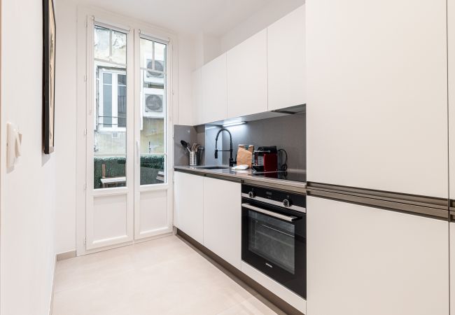 Apartment in Nice - Lovely renovated flat - City centre - A/C  Apartment in Nice - Lovely renovated flat - City centre - A/C