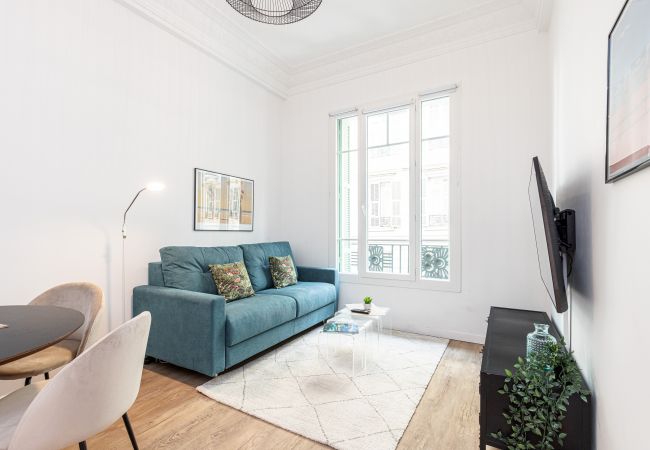 Apartment in Nice - Lovely renovated flat - City centre - A/C  Apartment in Nice - Lovely renovated flat - City centre - A/C