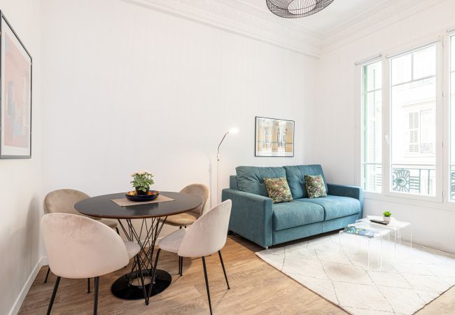  in Nice - Lovely renovated flat - City centre - A/C 